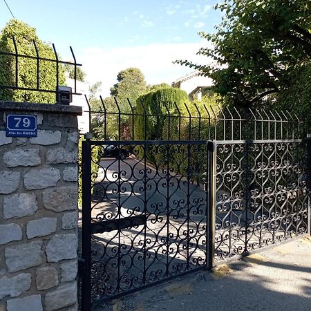 Bel Appartement Bord De Mer A St Cyr Sur Mer サン・シル・シュル・メール エクステリア 写真