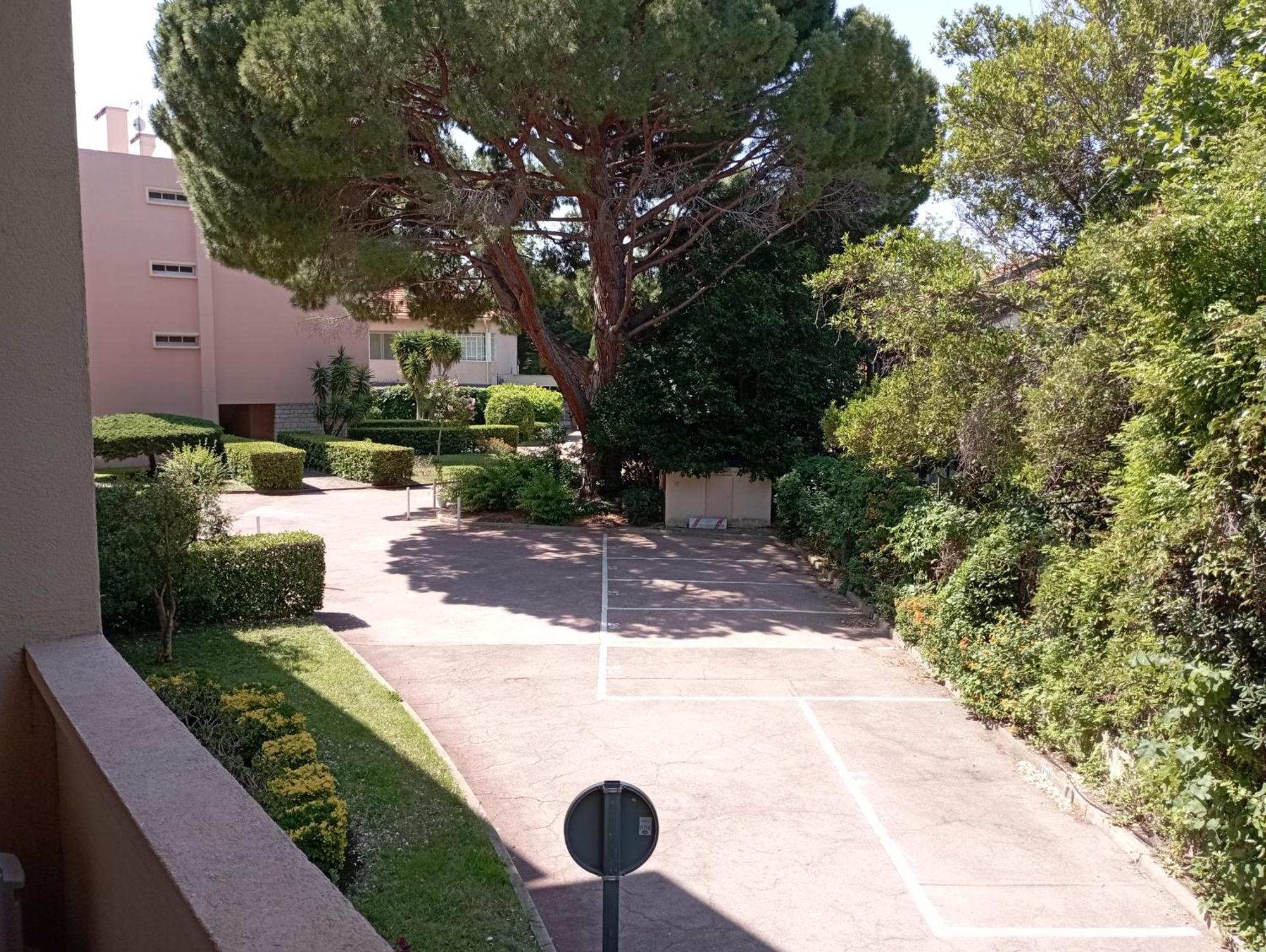 Bel Appartement Bord De Mer A St Cyr Sur Mer サン・シル・シュル・メール エクステリア 写真